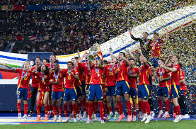 任伪九号 任伪九号